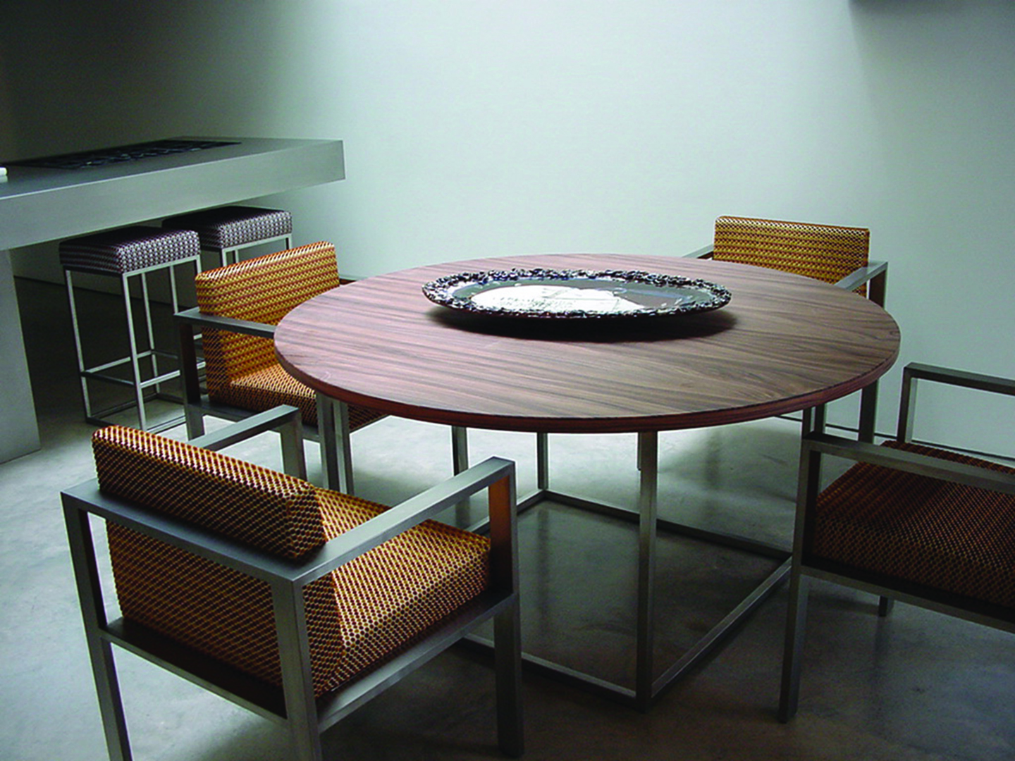 Strato_design_LUNA table_Ebony wood_mat stainless steel_03
