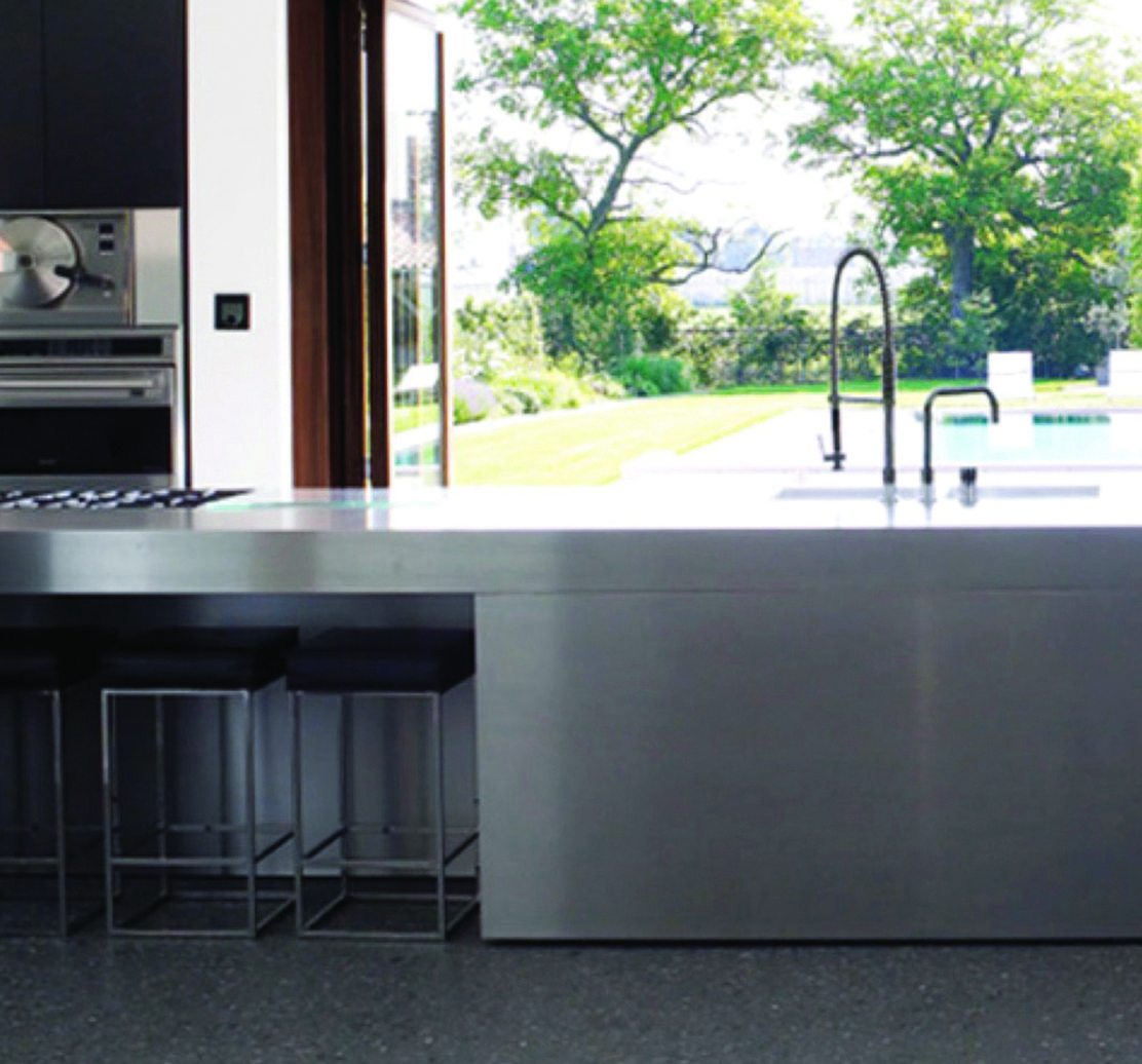 Strato_design_Non Plus Ultra_bespoke kitchen project in Belgium_mat stainless steel_dark Oak wood_2012_37