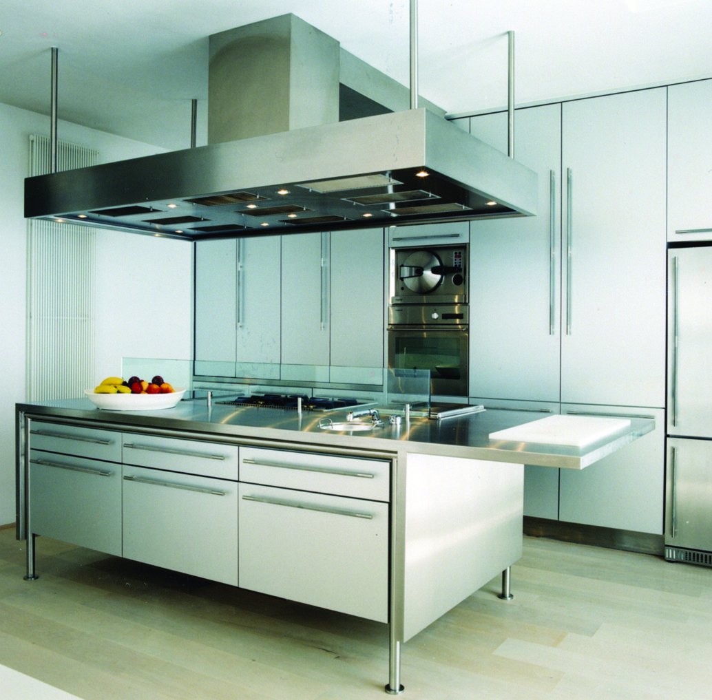Strato_design_Non Plus Ultra_bespoke kitchen project in Bergamo_mat stainless steel_aluminium_434