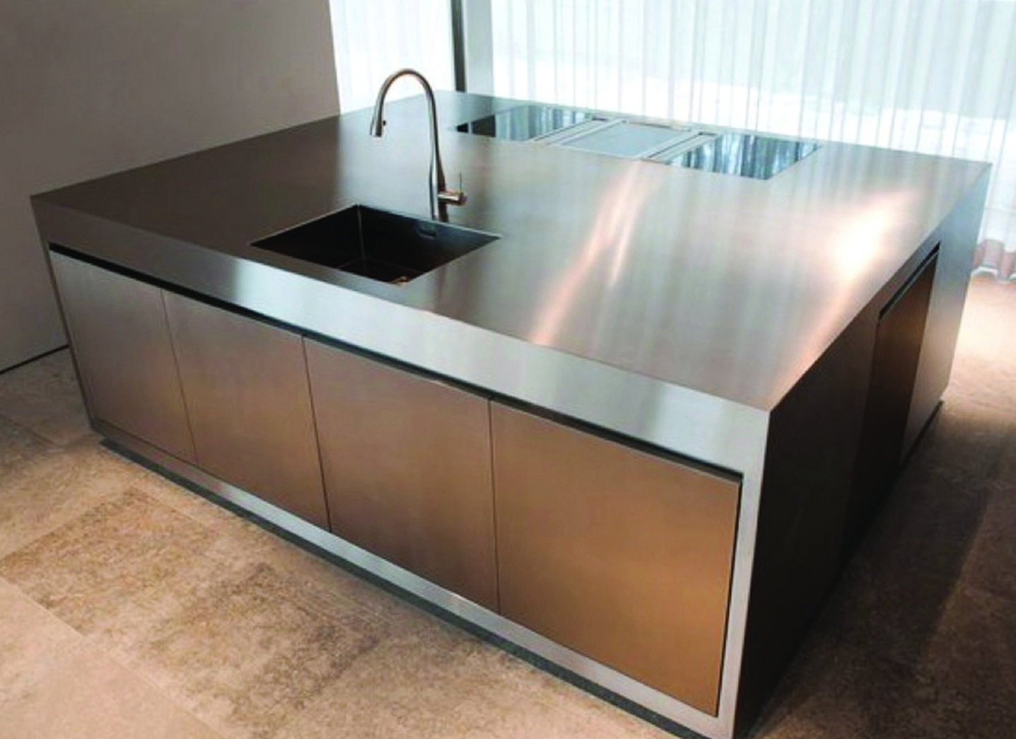 Strato_design_Non Plus Ultra_bespoke kitchen project in Berlin_mat stainless steel_06