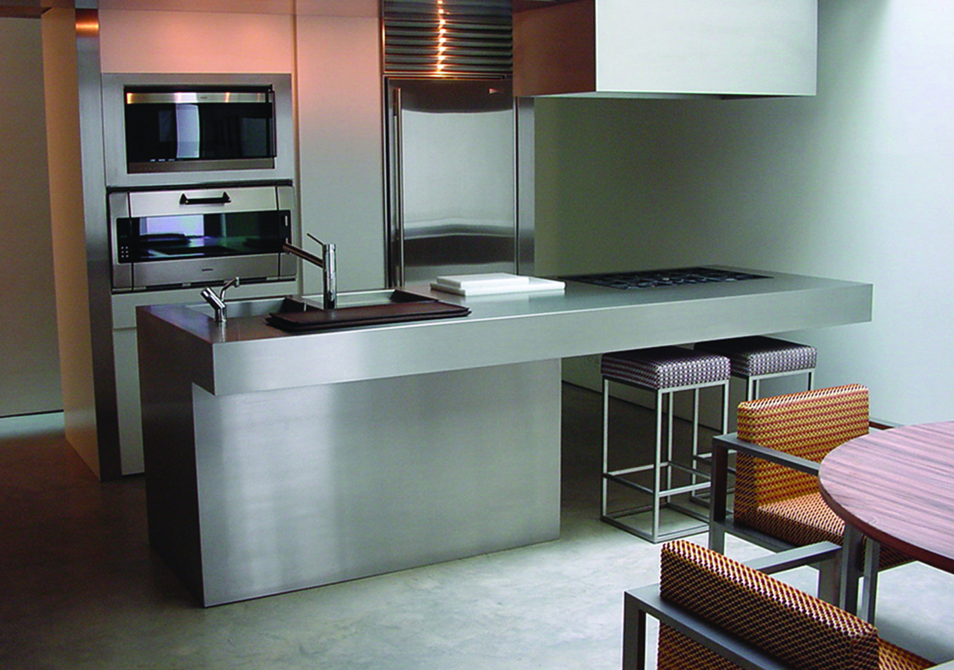 Strato_design_Non Plus Ultra_bespoke kitchen project in London_mat stainless steel_65.DSC00682