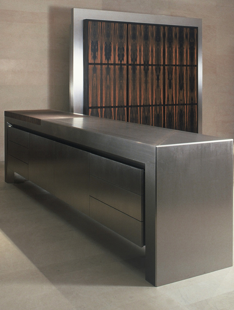 Strato_design_Non Plus Ultra_bespoke kitchen project in Milano_Ebony wood_mat stainless steel_003