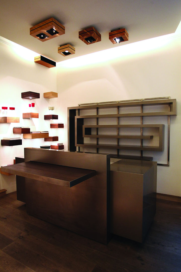 Strato_design_Non Plus Ultra_bespoke kitchen project in Milano_Titanium_Wenge wood_mat stainless steel_07