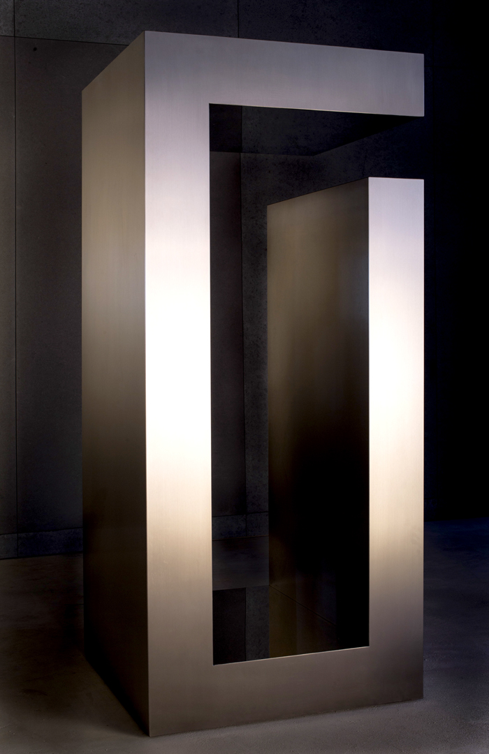 Strato_design_PEZZO_UNICO_mat stainless steel_mirror stainless steel_01