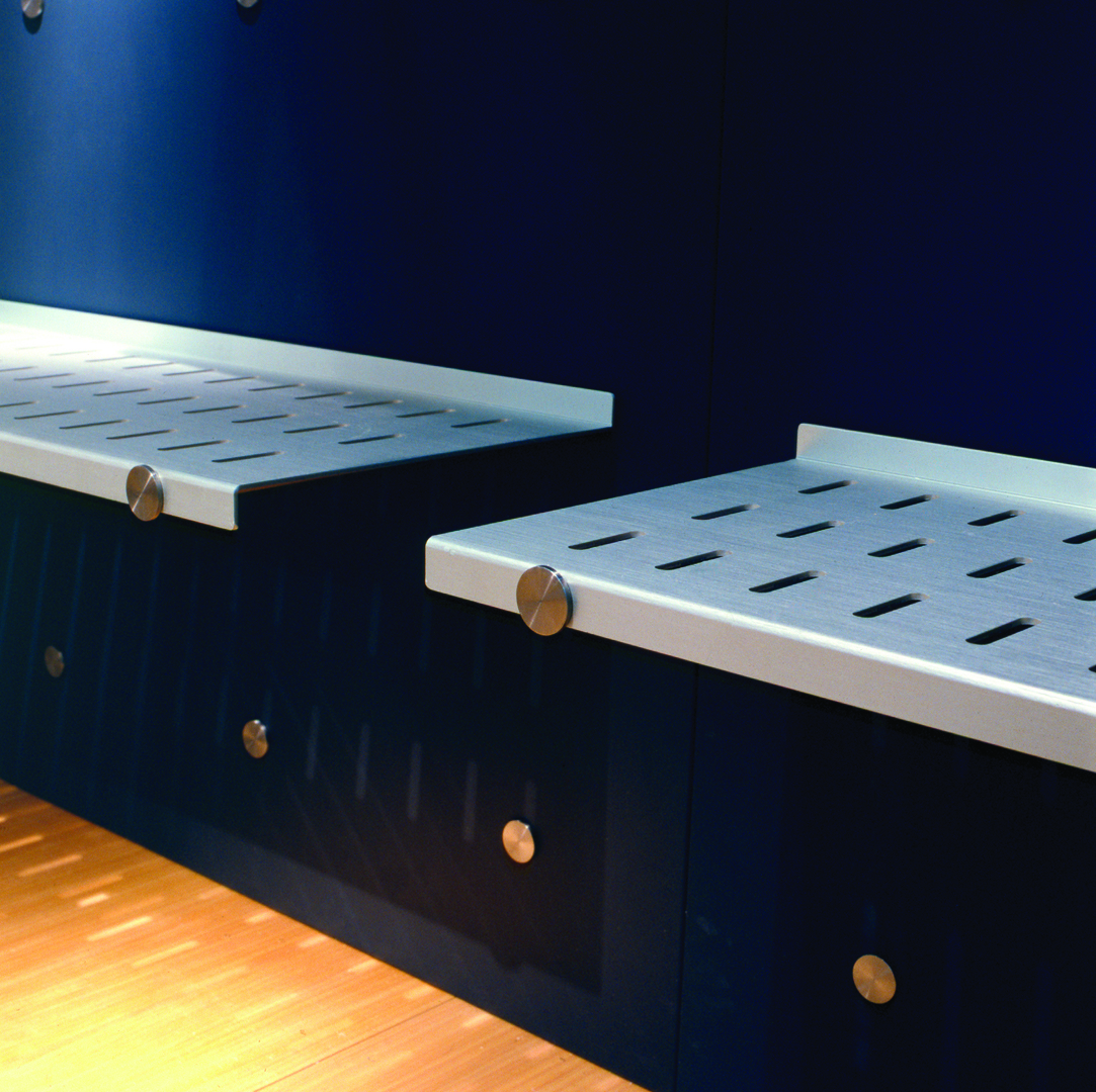 Strato_design_SYSTEMAPARETI_stratocolor blue_aluminium_01